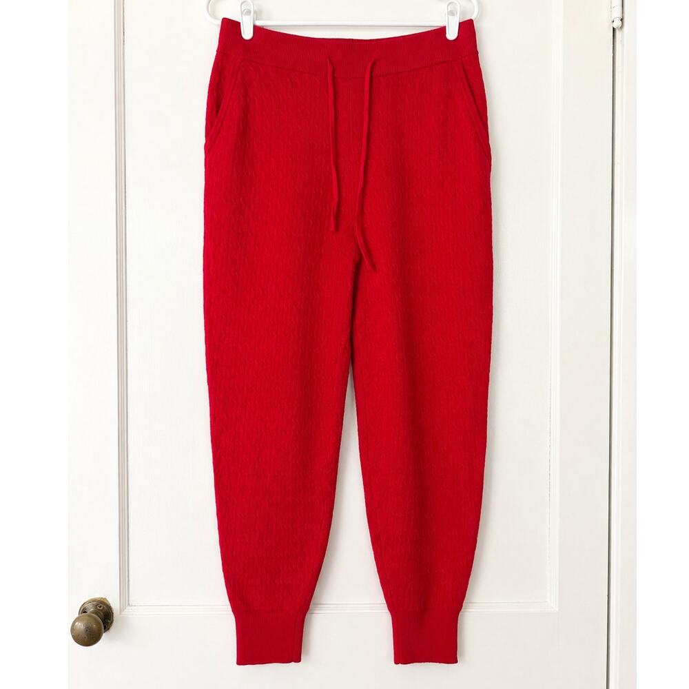 Abercrombie & Fitch Women’s Red Textured Knit Jogger Pants Size Medium Cropped